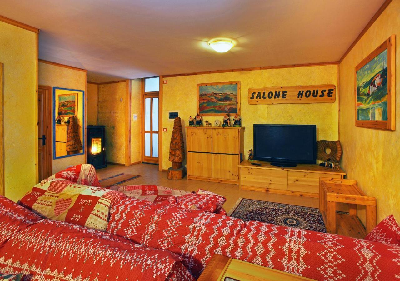 OulxSalone Houseアパートメント エクステリア 写真