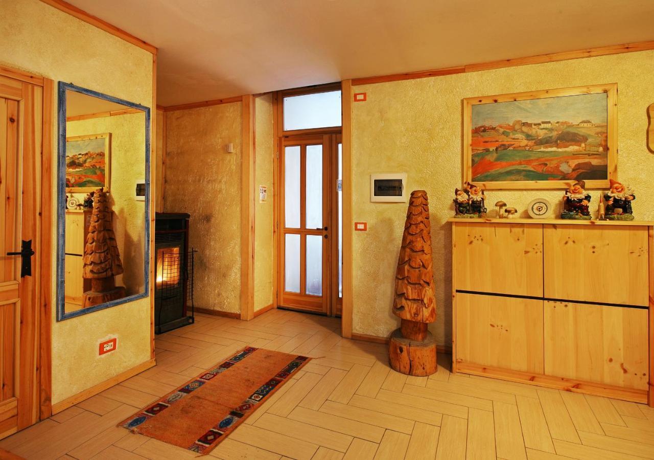 OulxSalone Houseアパートメント エクステリア 写真